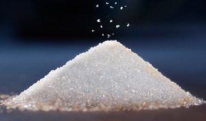 Wie ist das mit dem Zucker: Dickmacher oder Energielieferant? 1 Zucker. (c) Pixabay.com