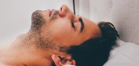 Schlafapnoe – lautes Schnarchen kann Demenzrisiko erhöhen (c) Pixabay.com