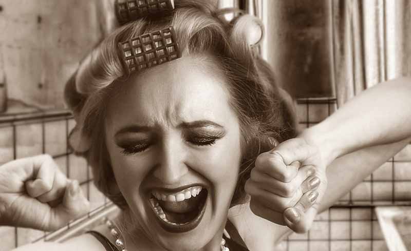 Probleme mit Haarausfall: Wieviel ist normal? Ab wann ist es zu viel? 1 Haarausfall ist kein Grund, die Nerven zu verlieren. (c) Pixabay.com