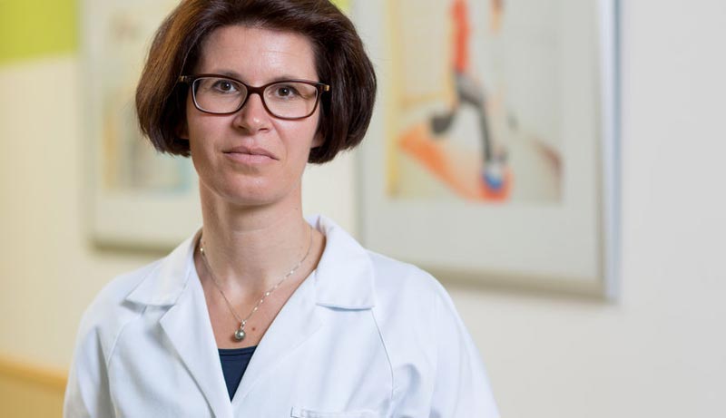 Mit Muskelkraft Schmerzen vorbeugen und Beschwerden lindern 1 Portrait Prim. Dr.in Daniela Gattringer, Vorstand des Instituts für Physikalische Medizin und Rehabilitation am Ordensklinikum Linz Barmherzige Schwestern. (c) Ordensklinikum.at