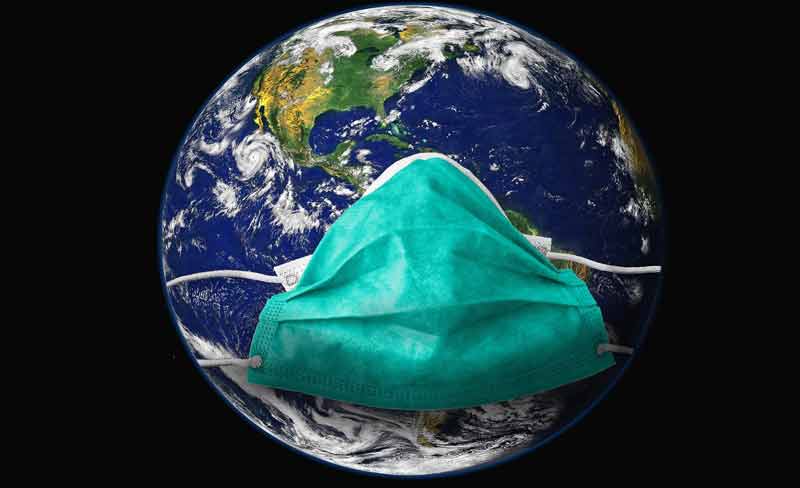 Eine Weltkugel mit einer Mundschutzmaske. (c) Pixabay.com