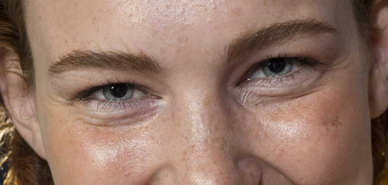 Close Up der Augen einer lachenden Frau. (c) Pixabay.com