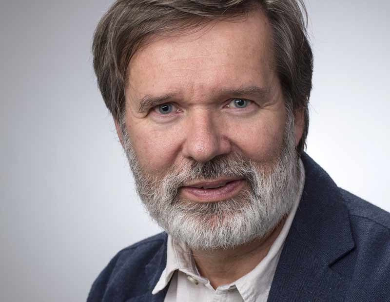 Innovationen und Neuerungen: So sehen unsere Augen besser 2 Gustav Pöltner, Leiter des Bachelor-Studiengangs Augenoptik an der fh gesundheit.
(c) Dorfstetter