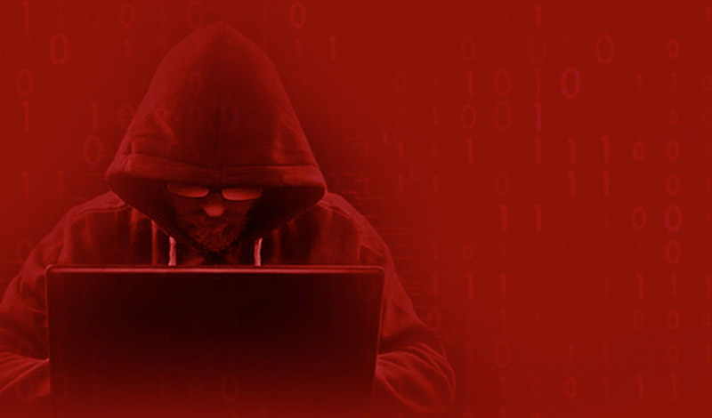 Tipps für Online- und Passwortsicherheit + Achtung vor Betrügern 2 Ein Hacker vor einem Laptop.
(c) Pixabay.com