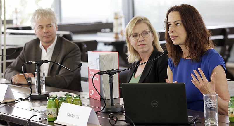 Ingmar Höbarth, Leonore Gewessler und Sophie Karmasin bei einer PK zum Thema Klimaschutz.
(c) Klima- und Energiefonds/ APA-Fotoservice/ Nadine Bargad