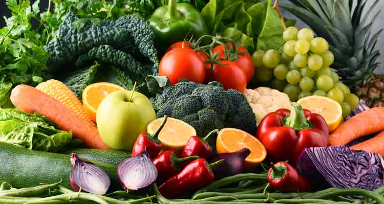 BMI – Was ist der Body Mass Index und was sagt er wirklich aus? 2 Obst und Gemüse.
(c) AdobeStock