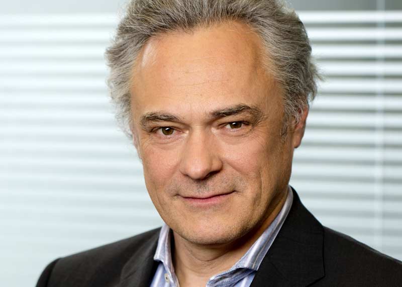 Blasenschwäche beim Mann – Tabuthema Nr. 1 trotz guter Lösungen 1 Portrait Dr. Wilhelm Hübner.
(c) feelimage/ Felicitas Matern