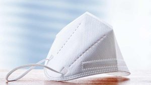 Kann man FFP2-Masken waschen? – Aus der Reihe »Alltagsfragen« Eine FFP2-Maske. (c) AdobeStock