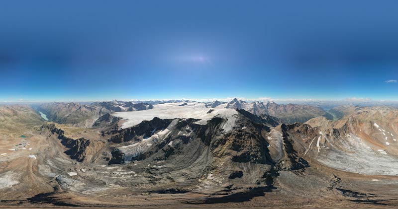 Gepatschferner Panorama: Panorama vom Skigebiet Kaunertaler Gletscher bis zum Hochplateau des Gepatschferners, Stichwort alpine Natur.
(c) Franz Güntner/ DAV