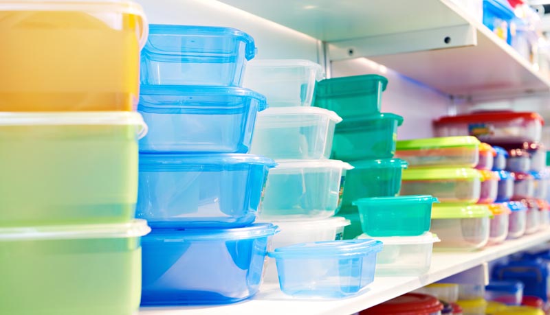 Plastikboxen, Stichwort Nanoplastik.
(c) AdobeStock