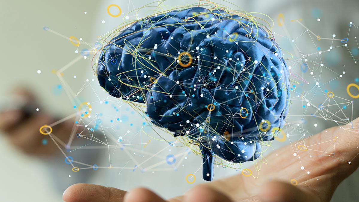 Alzheimer-Prävention und Demenz-Therapie: Fakten statt Esoterik-Zauber Virtuelle 3D-Darstellung eines Gehirns mit leuchtenden neuronalen Netzwerken über einer Hand zur Illustration von Alzheimer-Prävention. (c) AdobeStock